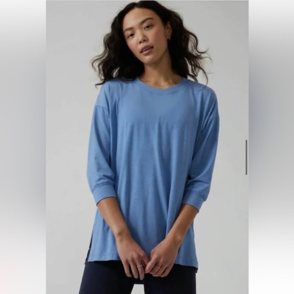 Athleta Inspire Top, Cottage Blue Size SP